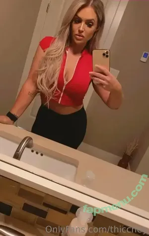 thiccney / makeupbywhit nude photo #0025