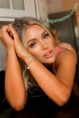 thiccney / makeupbywhit nude photo #0041