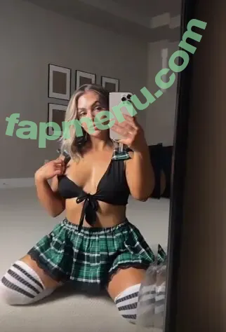 thiccney nude photo #0026 (makeupbywhit)