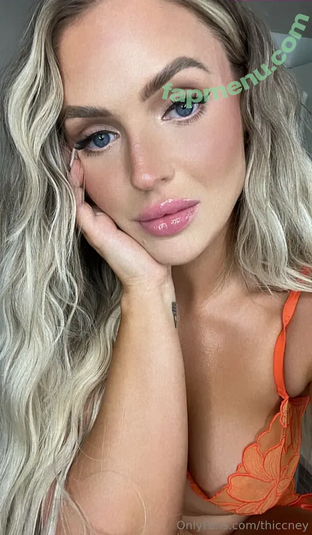 thiccney nude photo #0027 (makeupbywhit)