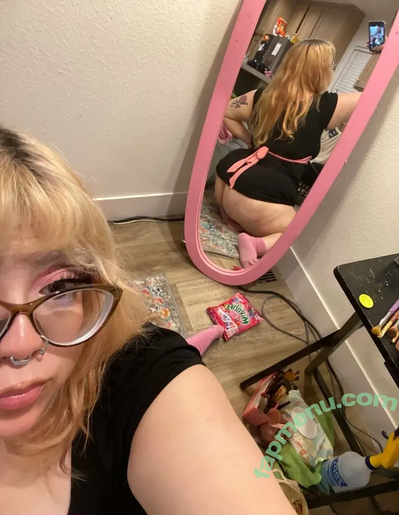 thiccstrawberryspam nude photo #0028 (thiccstrawberryspam)