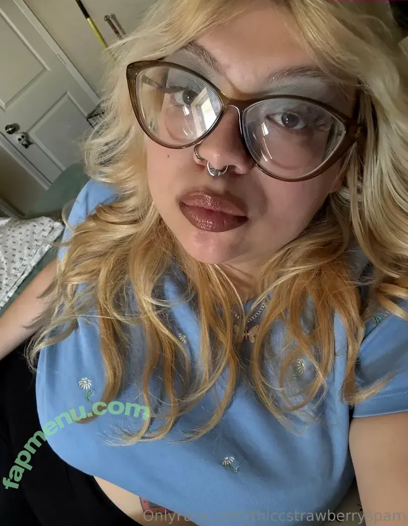thiccstrawberryspam nude photo #0058 (thiccstrawberryspam)