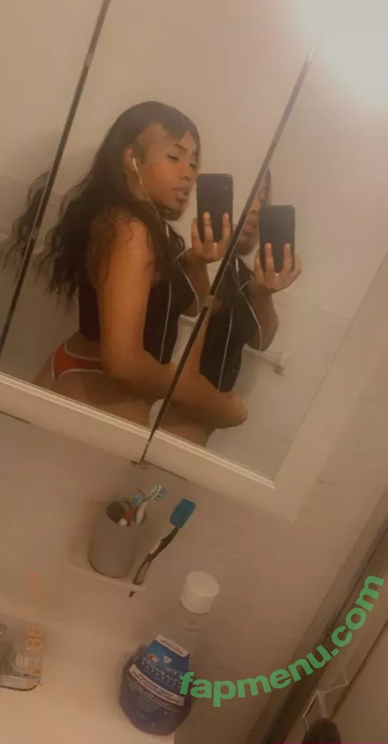 thiccxms nude photo #0114 (thiccxms__)