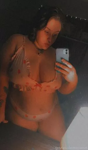 thiccxwitcch / thicccwith3cs nude photo #0008