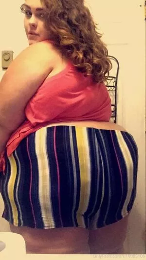 thiccyyy2thicc / thicccatthicc nude photo #0062