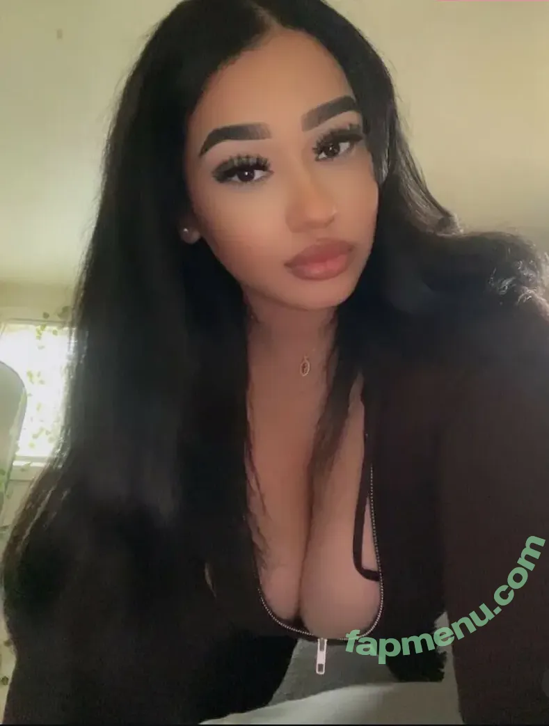 Thick Curvy Baddie nude photo #0037 (Akeashaaworth / akeashaashworth)