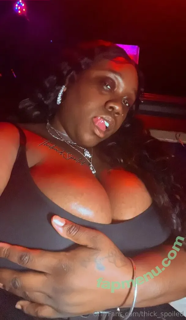 thick_spoiled nude photo #0011 (stinayella_)