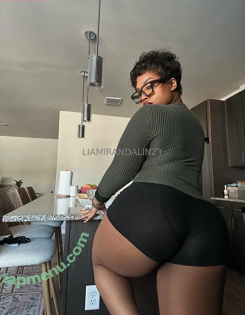 thickahbrwngirl nude photo #0019 (thickahhbrwngirl)