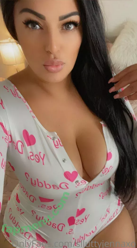 thickbaddie_jenna nude photo #0178 (thickbaddieee__)