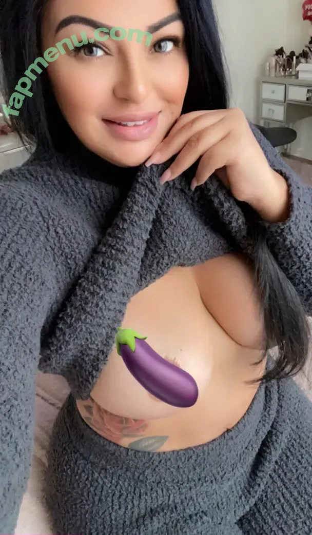 thickbaddie_jenna nude photo #0316 (thickbaddieee__)