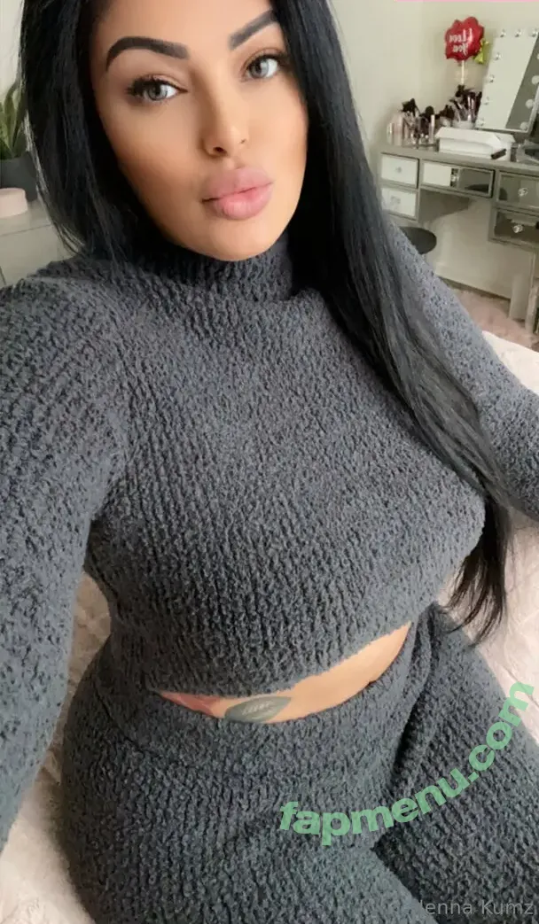thickbaddie_jenna nude photo #0318 (thickbaddieee__)