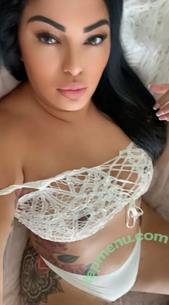 thickbaddie_jenna nude photo #0376 (thickbaddieee__)