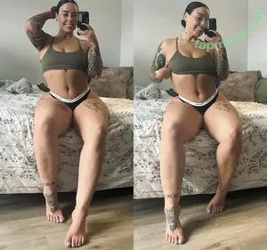 Thickfrenchie nude photo #0025