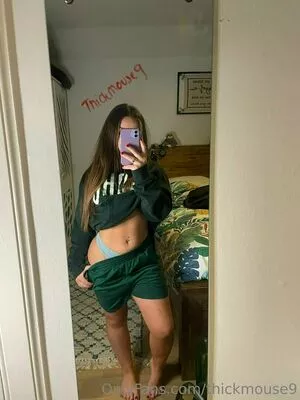thickmouse9 / thickumz95 nude photo #0034