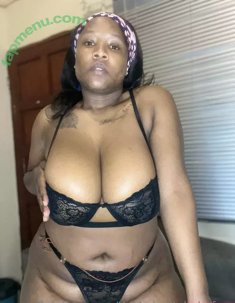 thicknbustybby nude photo #0019 (bigb00ty_nojudy)