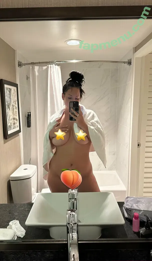 thicknsw33t nude photo #0024 (thicker_than_most_)