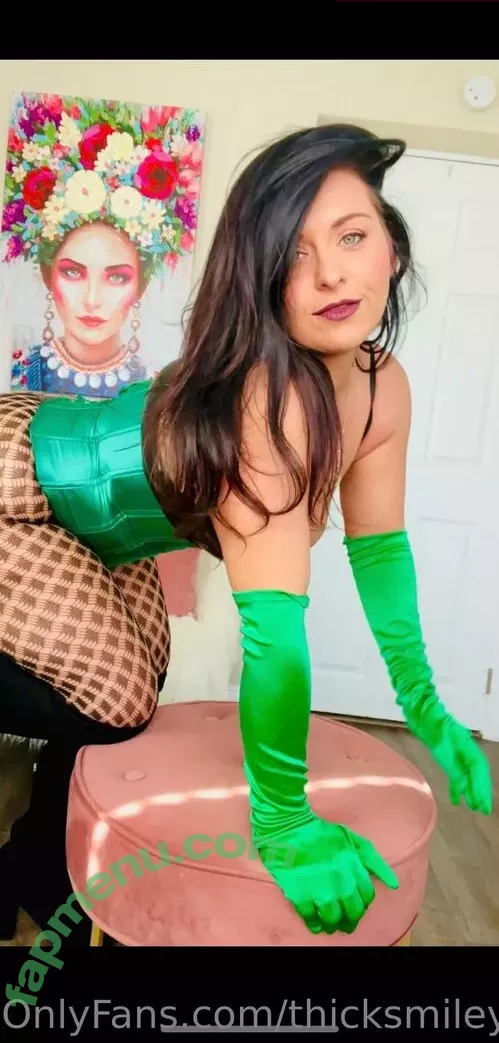 thicksmiley nude photo #0313 (Rebbecca Green / rebbeccagreeen)