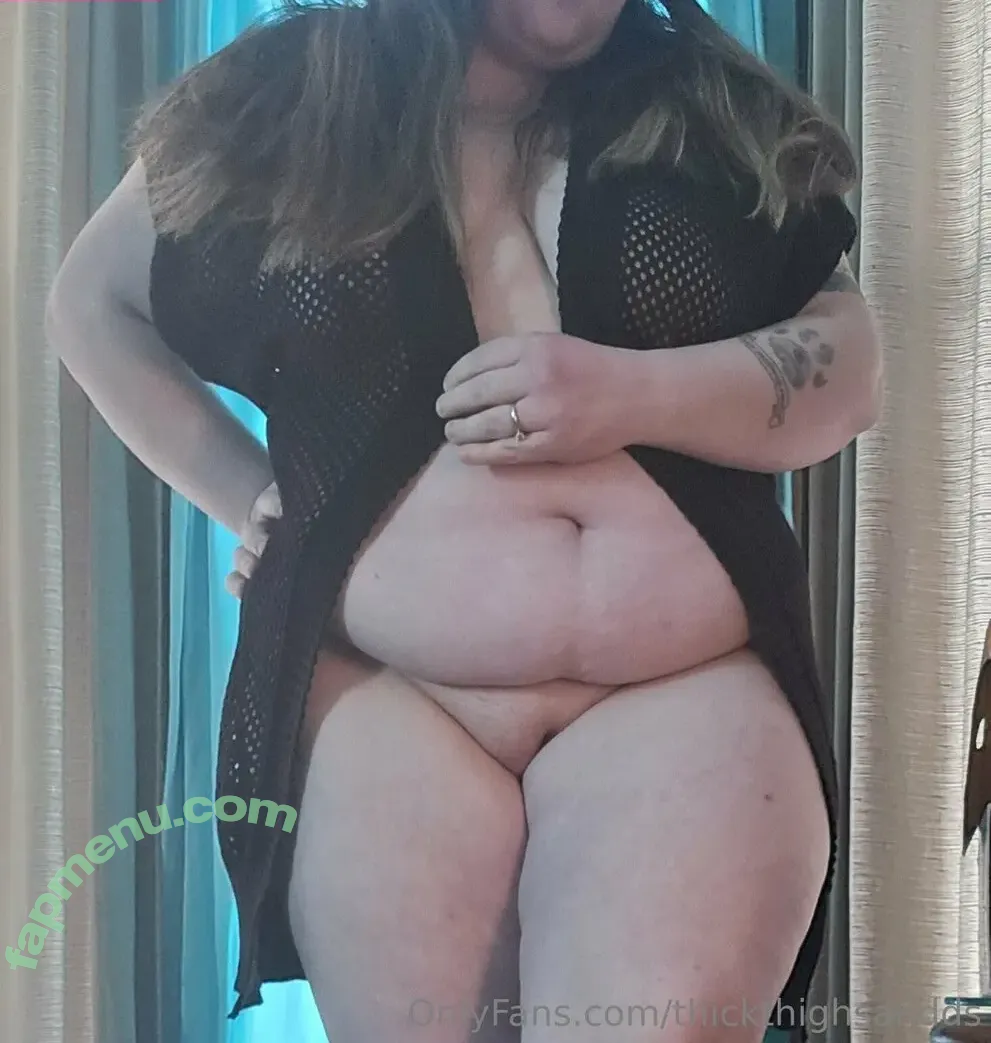thickthighsandds nude photo #0015 (dannibyrd71)
