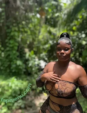thickumpswap / reel nude photo #0002