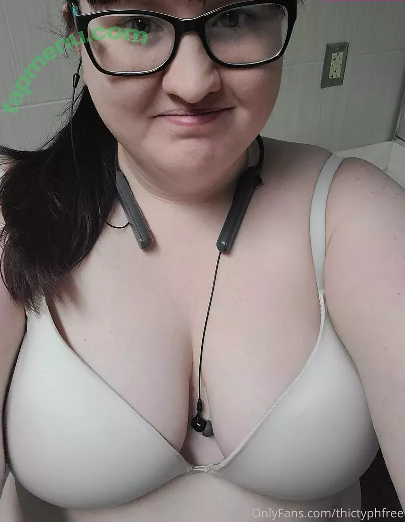 thictyphbbw nude photo #0112 (thictyphbbw)