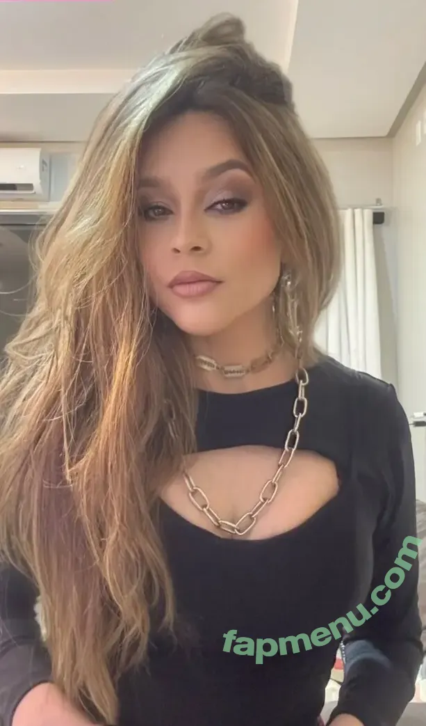 Thiessita nude photo #0049 (Thiessa)