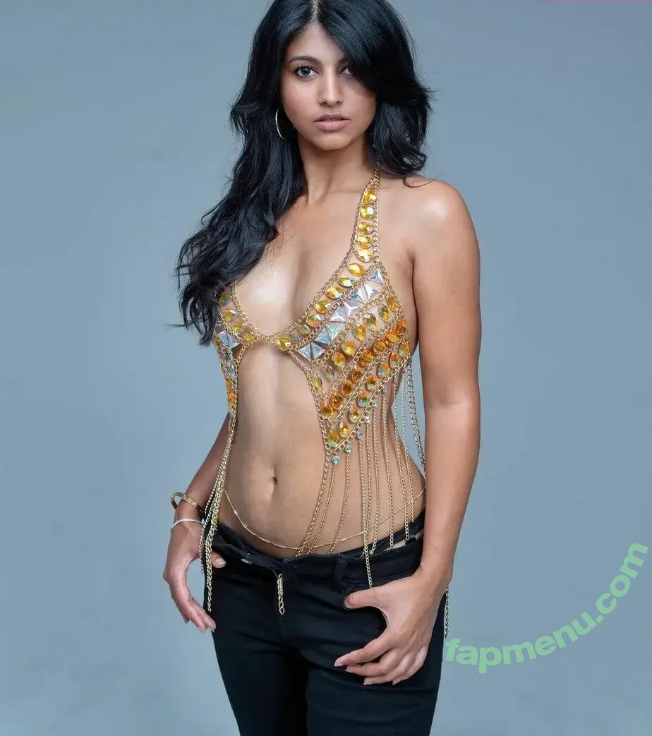 Thilini Hewa nude photo #0011 (thilini.hewa)