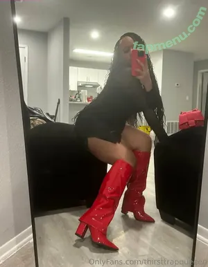  nude photo #0007