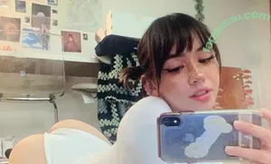 thisbicthdied / samgolbach nude photo #0016