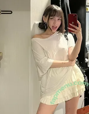 thisbicthdied / samgolbach nude photo #0027