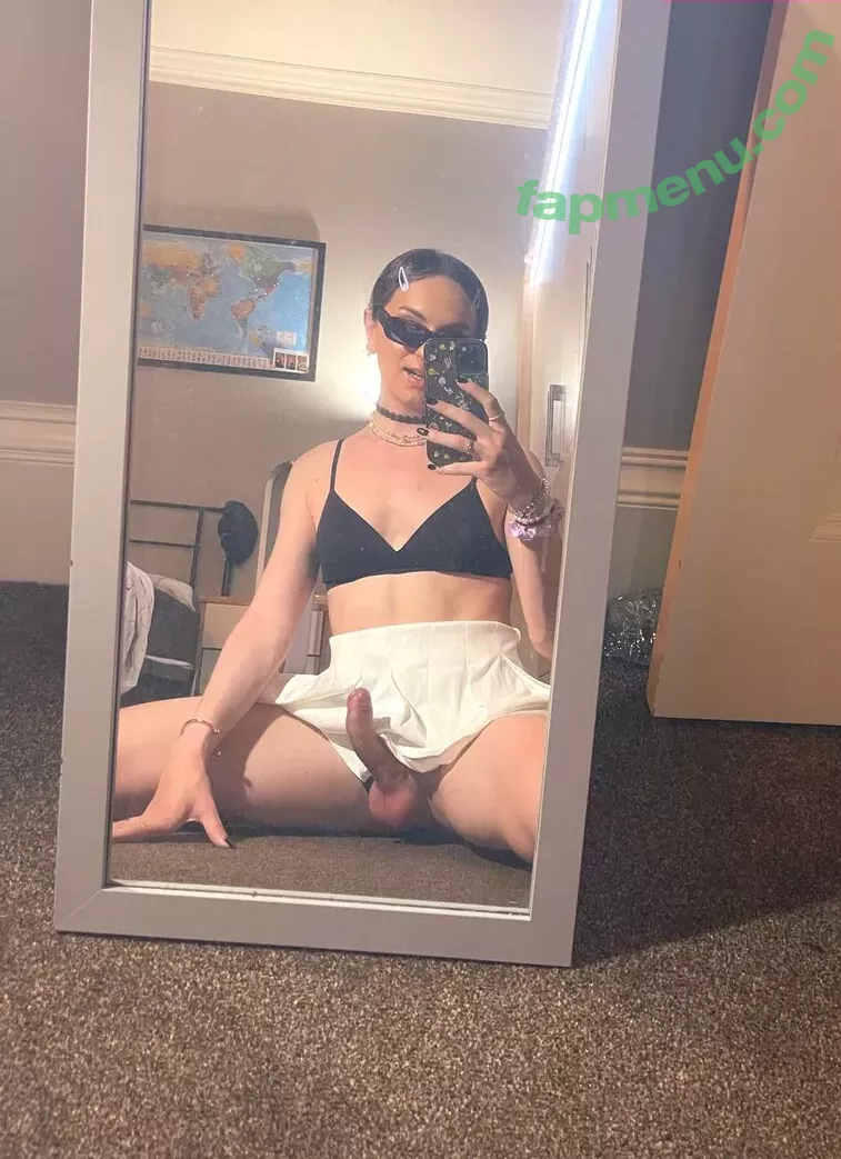 ThisBishAmelia nude photo #0125 (ClappedTrap)