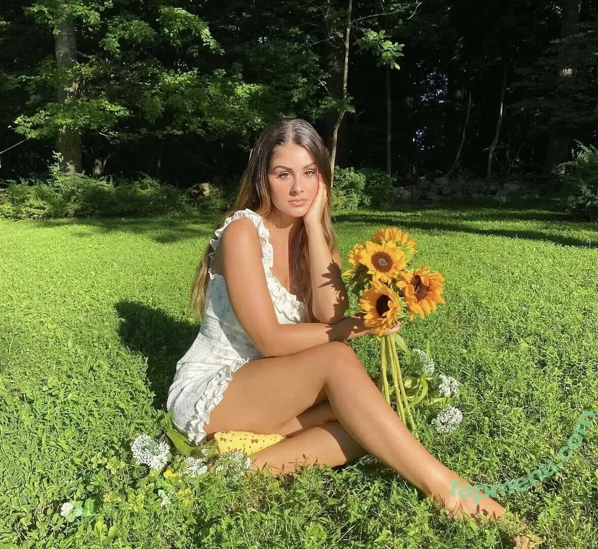 Thisshitisdananas nude photo #0007 (Thisshitisdananas)