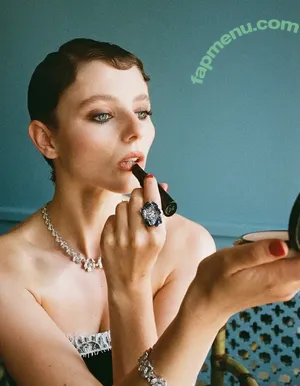 Thomasin Mckenzie / thomasin.mckenzie nude photo #0351