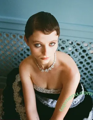 Thomasin Mckenzie / thomasin.mckenzie nude photo #0352