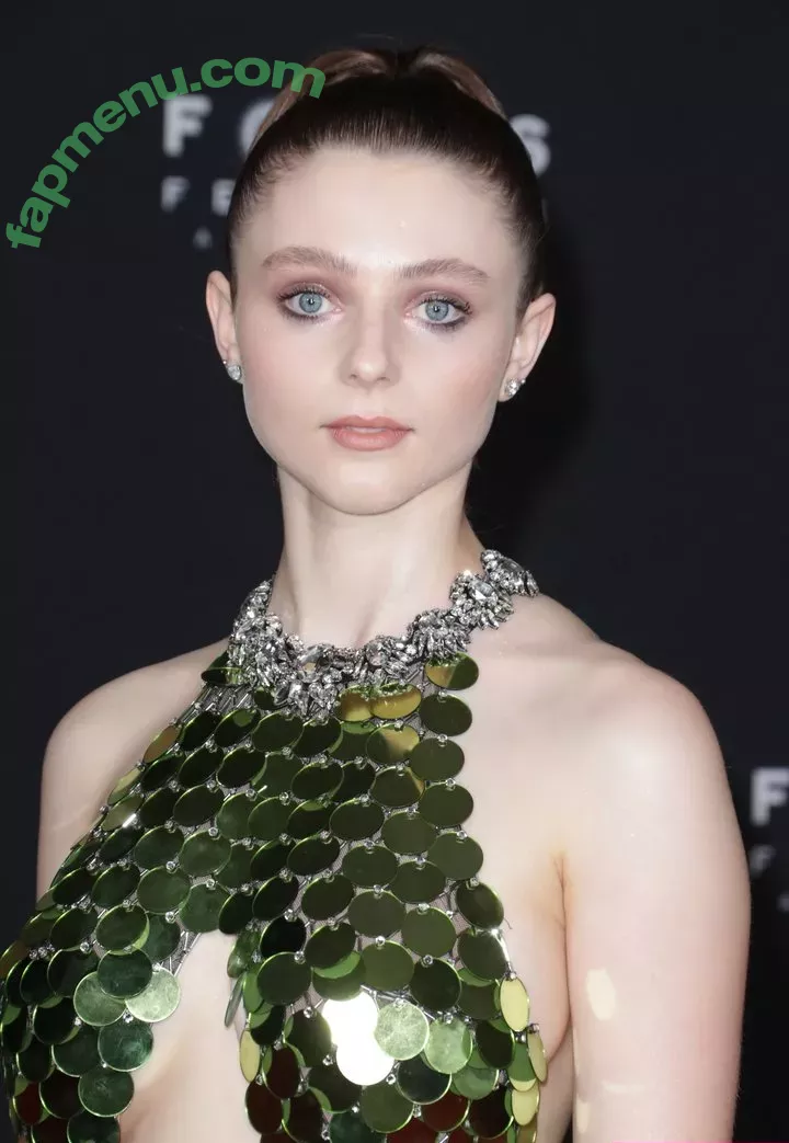 Thomasin Mckenzie nude photo #0032 (mackzjoness / thomasin.mckenzie)