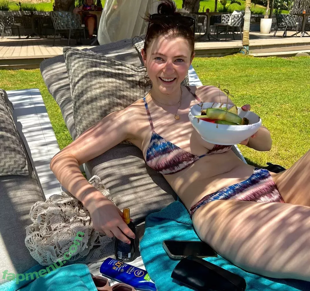 Thomasin Mckenzie nude photo #0092 (mackzjoness / thomasin.mckenzie)