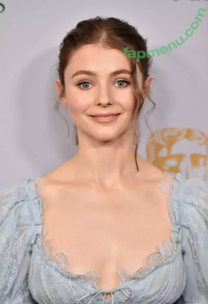 Thomasin Mckenzie nude photo #0108 (mackzjoness / thomasin.mckenzie)