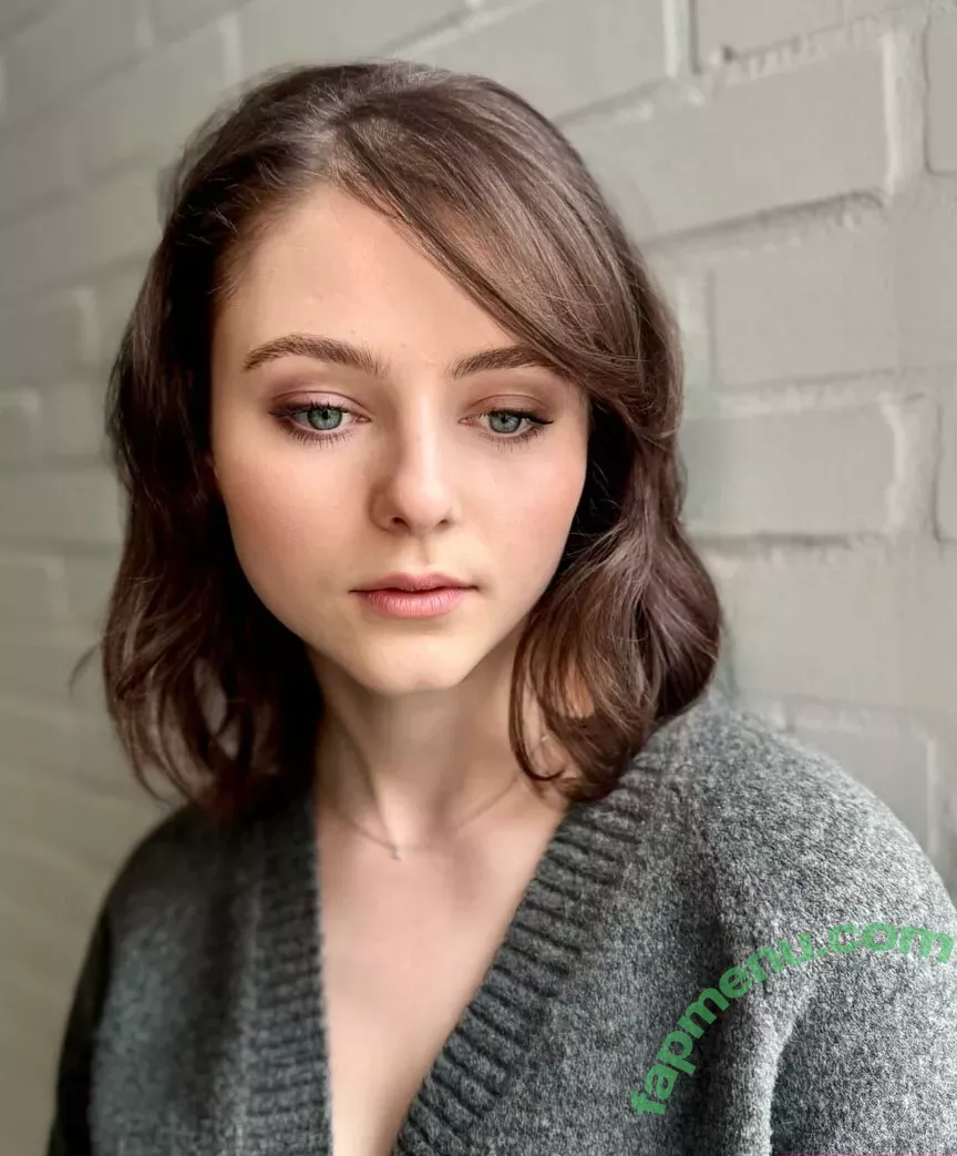 Thomasin Mckenzie nude photo #0214 (mackzjoness / thomasin.mckenzie)