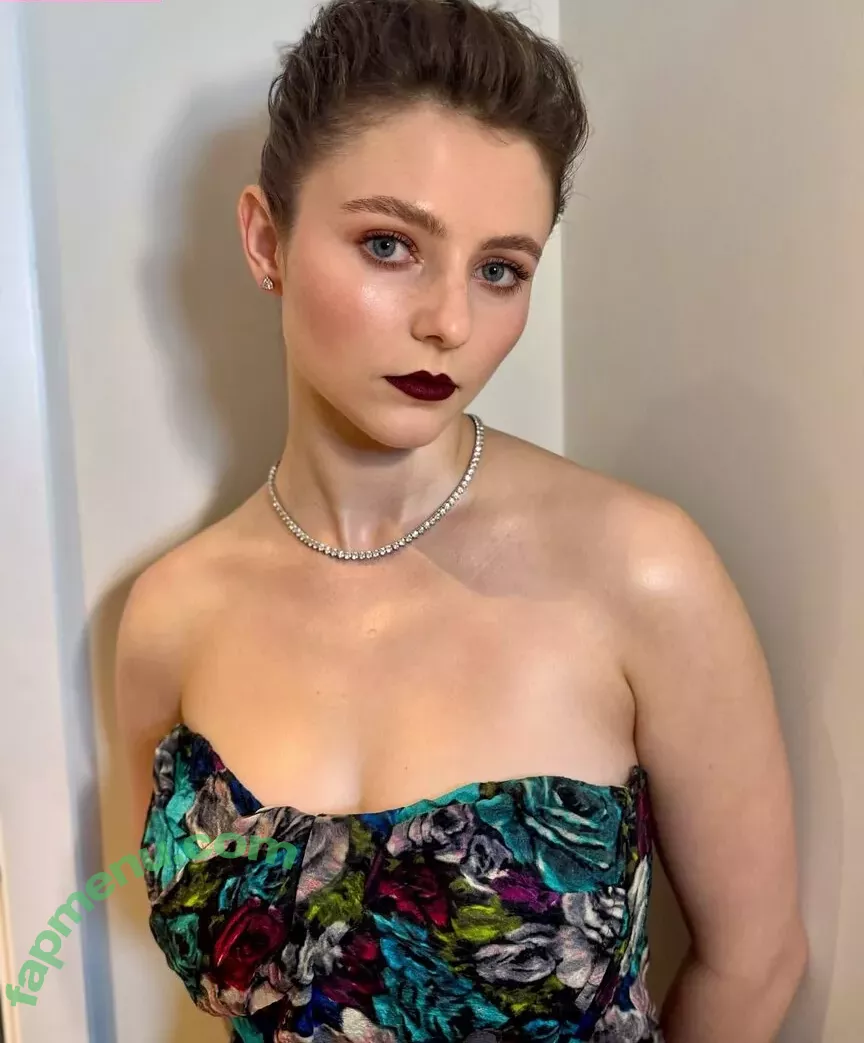 Thomasin Mckenzie nude photo #0231 (mackzjoness / thomasin.mckenzie)