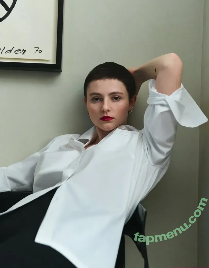 Thomasin Mckenzie nude photo #0325 (thomasin.mckenzie)