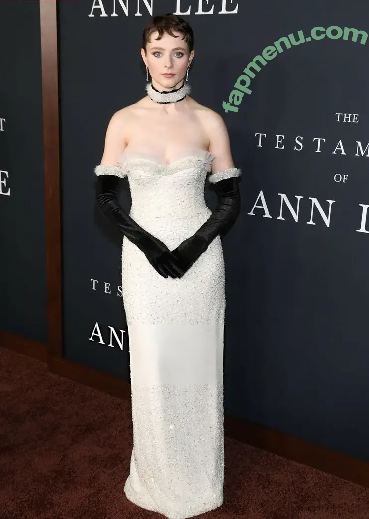 Thomasin Mckenzie nude photo #0367 (thomasin.mckenzie)