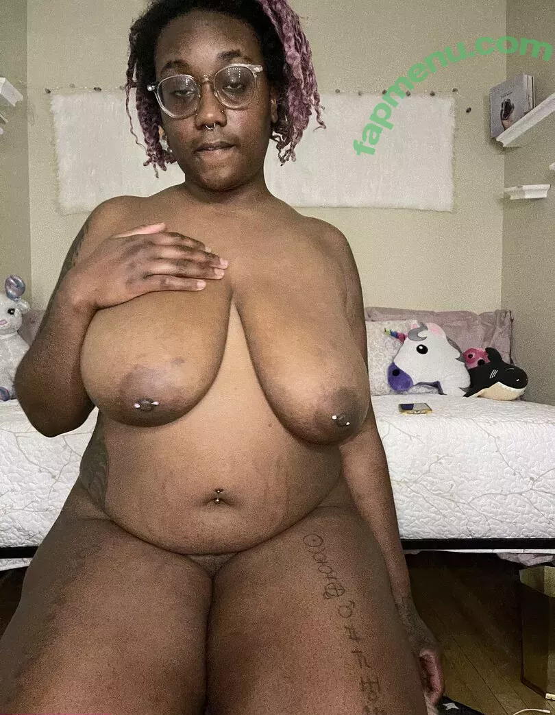 thothead nude photo #0084 (thothead)