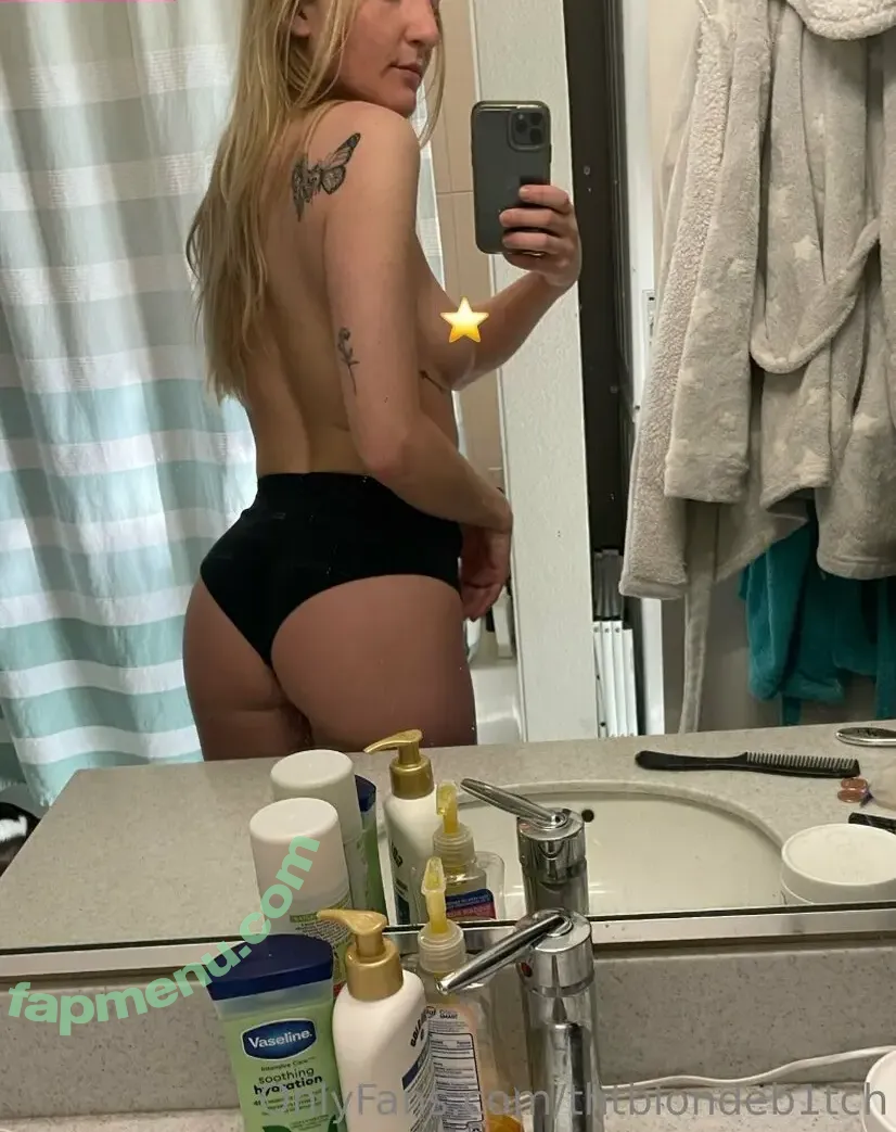 thtblondeb1tch nude photo #0012 (thtblondegerrl)