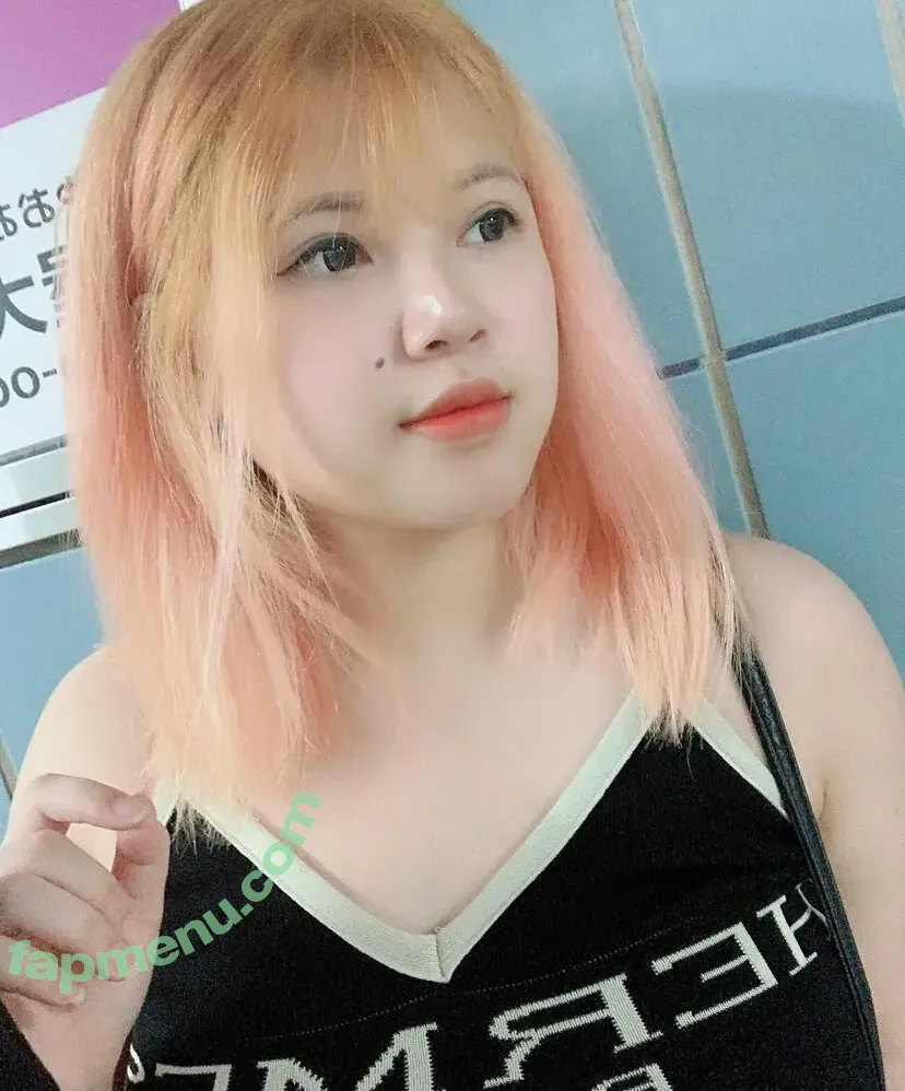 Thu Trang Vo nude photo #0021 (tranggbiii / tranggbijapan)