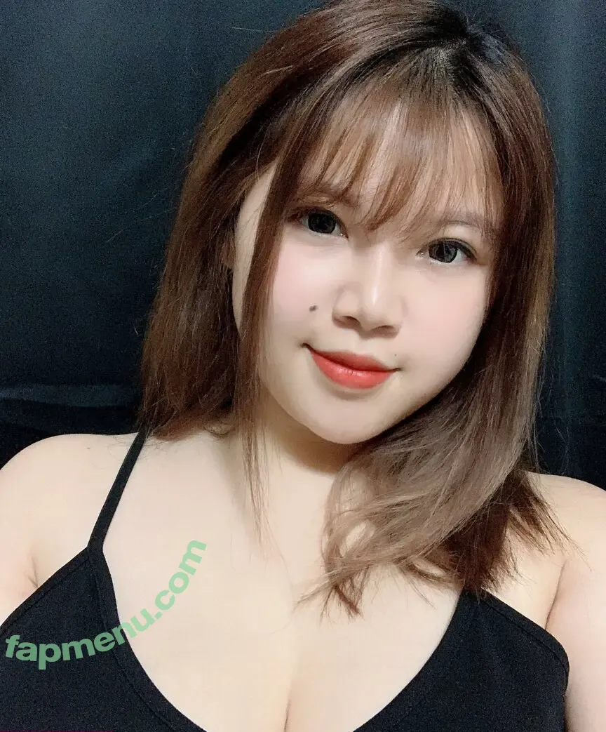 Thu Trang Vo nude photo #0026 (tranggbiii / tranggbijapan)