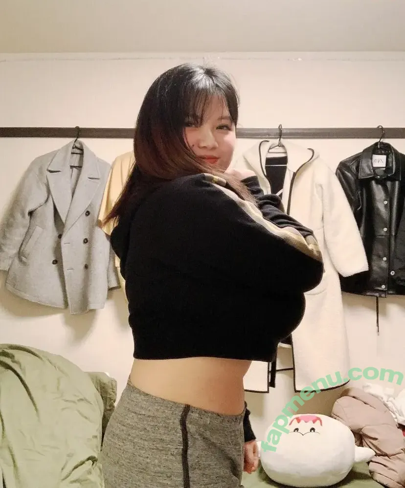 Thu Trang Vo nude photo #0060 (tranggbiii / tranggbijapan)