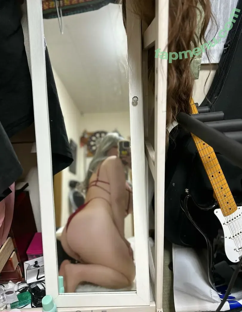 Thu Trang Vo nude photo #0104 (tranggbiii / tranggbijapan)