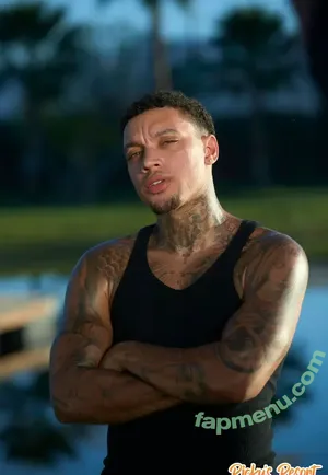 Thuggers World / Thuggers_world / young.thug.world nude photo #0020