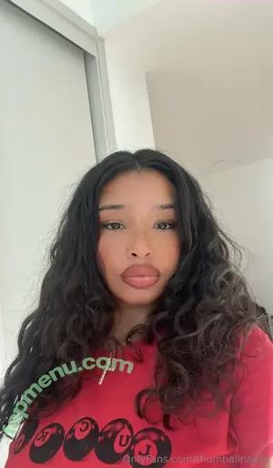 thumbalinaxxx nude