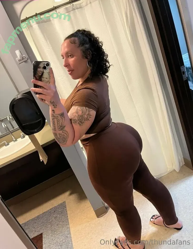 thundafans nude photo #0332 (thunda_cakez_fan)