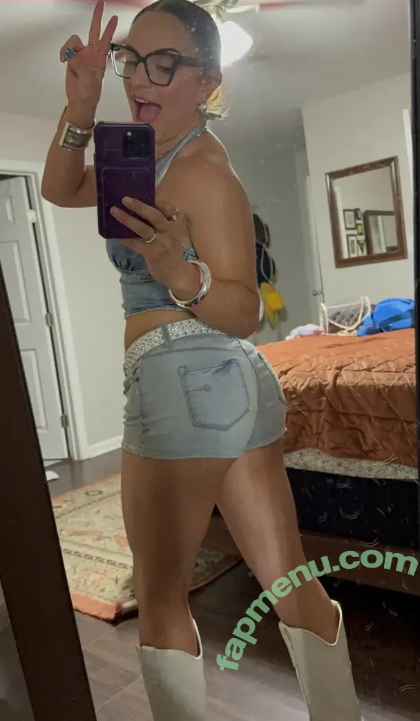 Thunder Rosa nude photo #0010 (thunderrosa22)